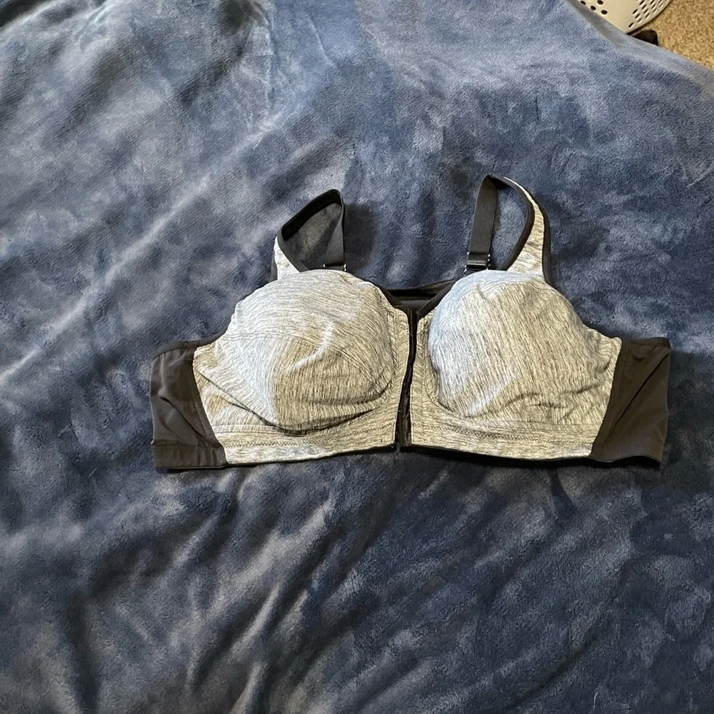 Glamorise Black and Gray Sports Bra - Picture 1 of 8
